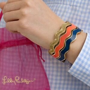 Lilly Pulitzer Ric Rac Bangle Set Gold Coral Orange Navy Enamel 3 piece dust bag